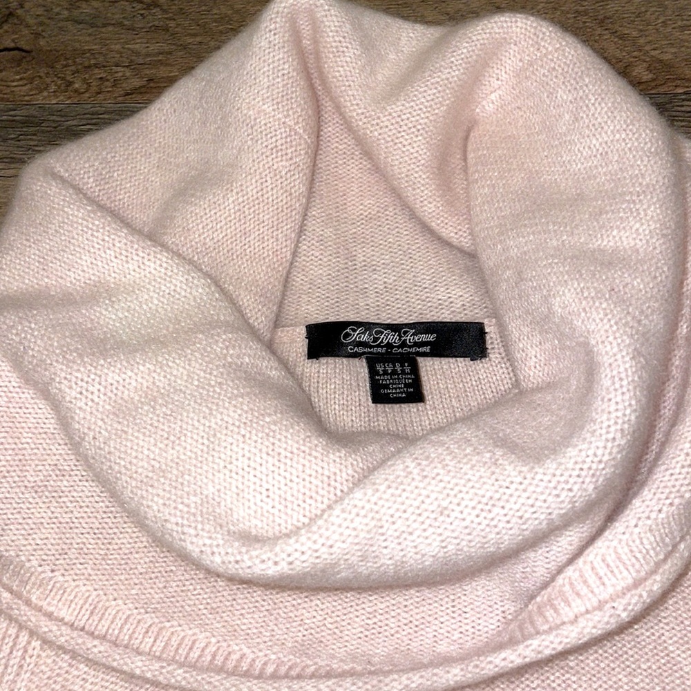 Cashmere cowl sleeves top